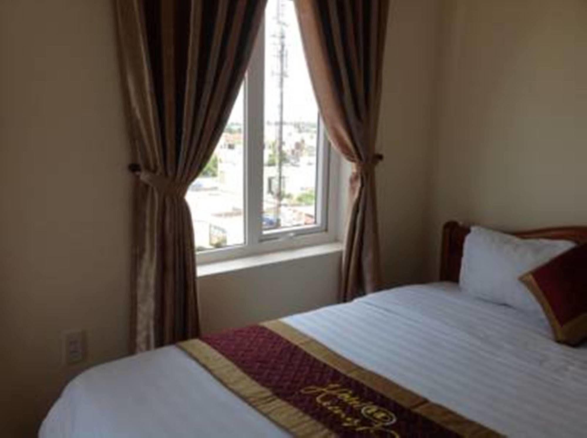 Hung Phat Hotel Da Nang Luaran gambar